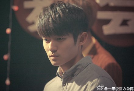 《一年级·大学季》佟梦实个人资料简介:佟梦实钟情袁珊珊